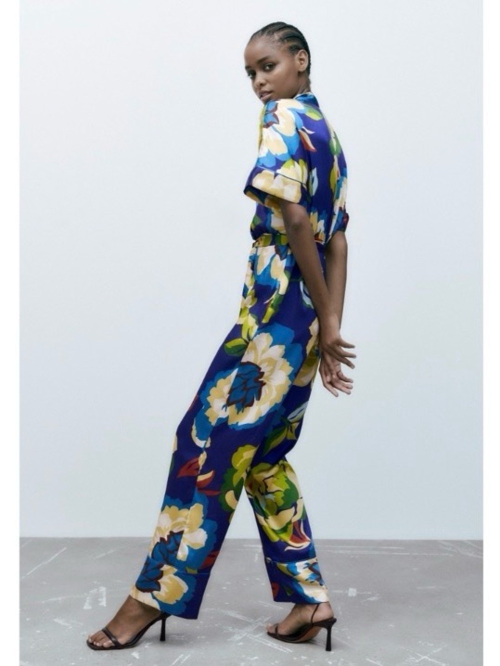Zara Bold Floral Wide-Leg Jumpsuit in Blue, Green and Cream - Picture 3 of 13